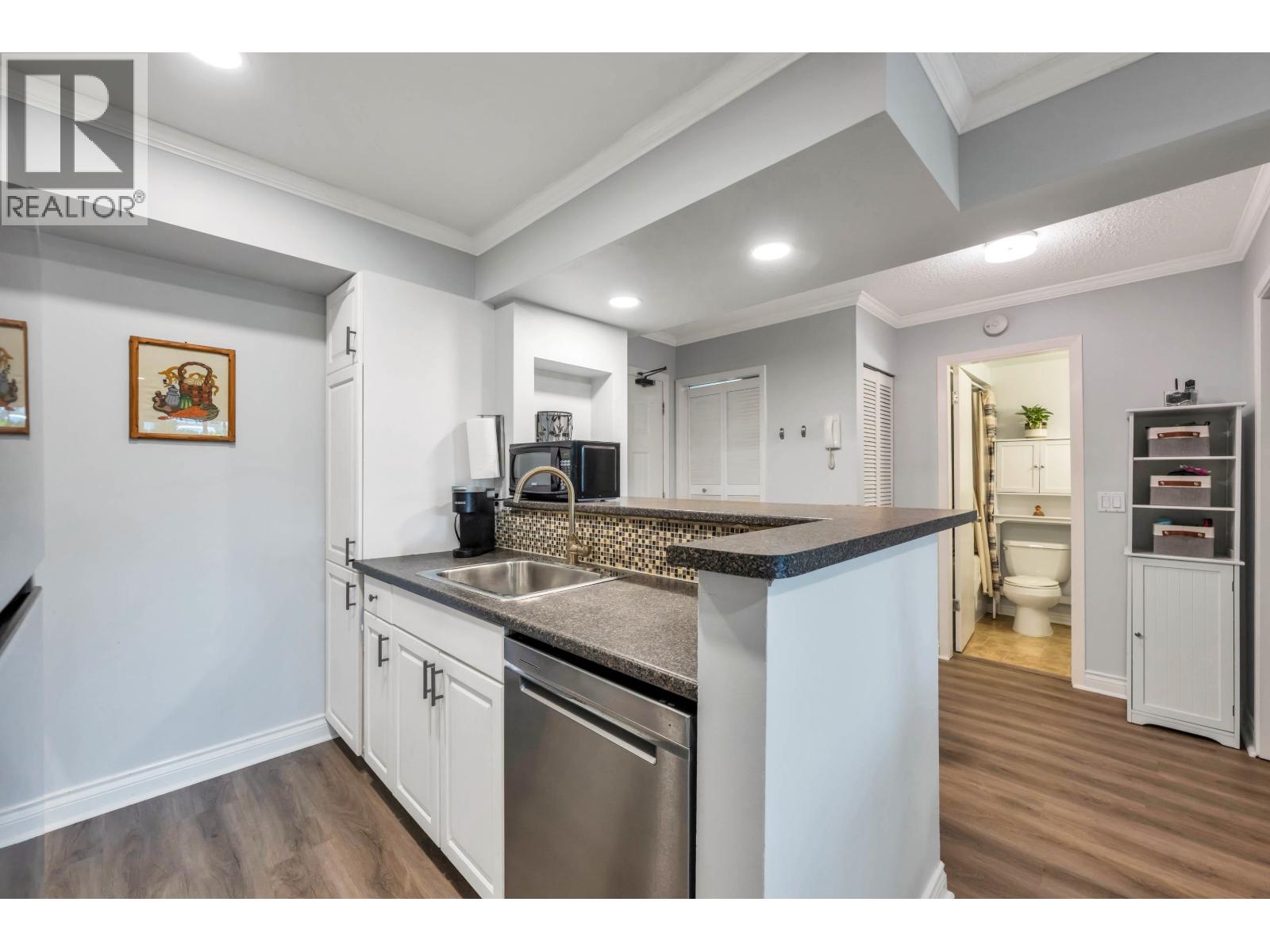 117 200 WESTHILL PLACE, Port Moody