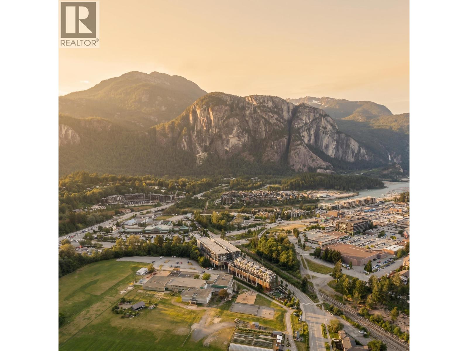 610 38362 BUCKLEY AVENUE, Squamish