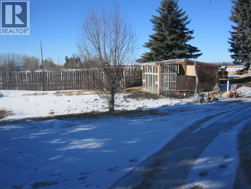 3432 Township Rd 360 - 25