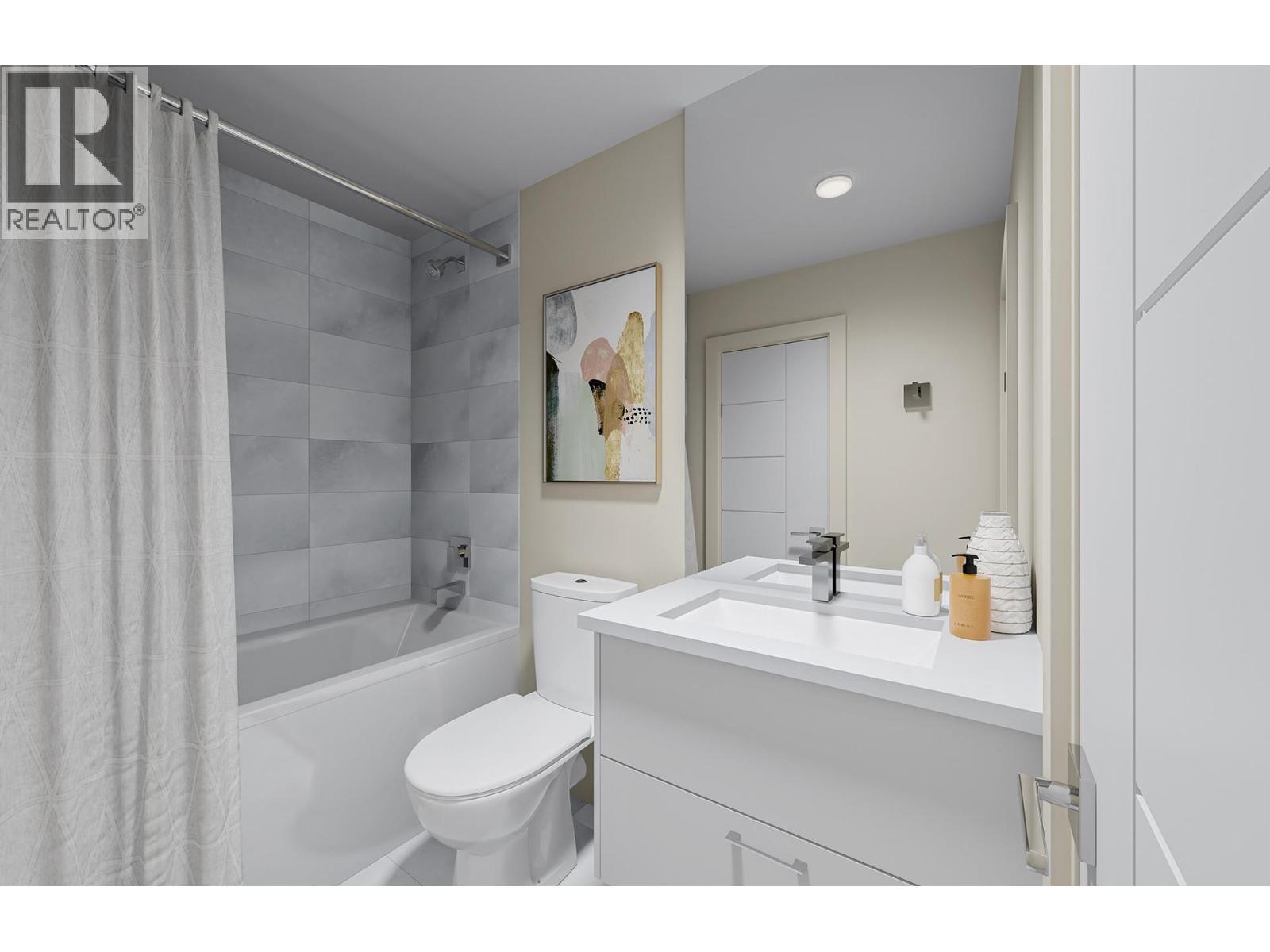 #402 647 Clement Avenue - 3