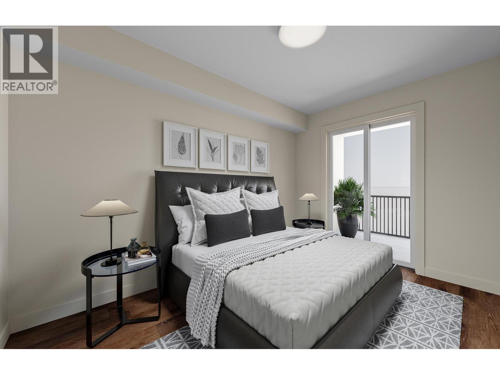 #402 647 Clement Avenue - 11