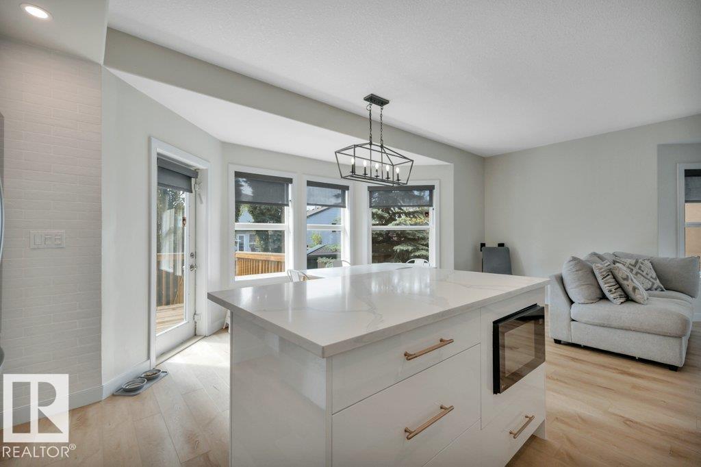 #12 1720 GARNETT PT NW - 15
