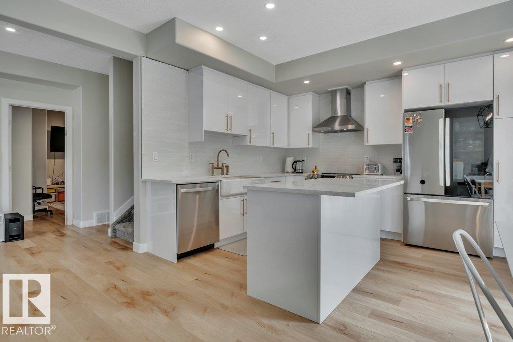 #12 1720 GARNETT PT NW - 18