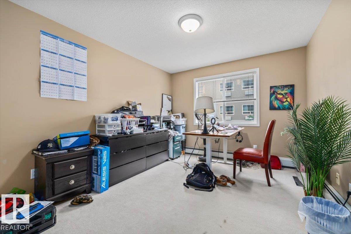#245 50 WOODSMERE - 16