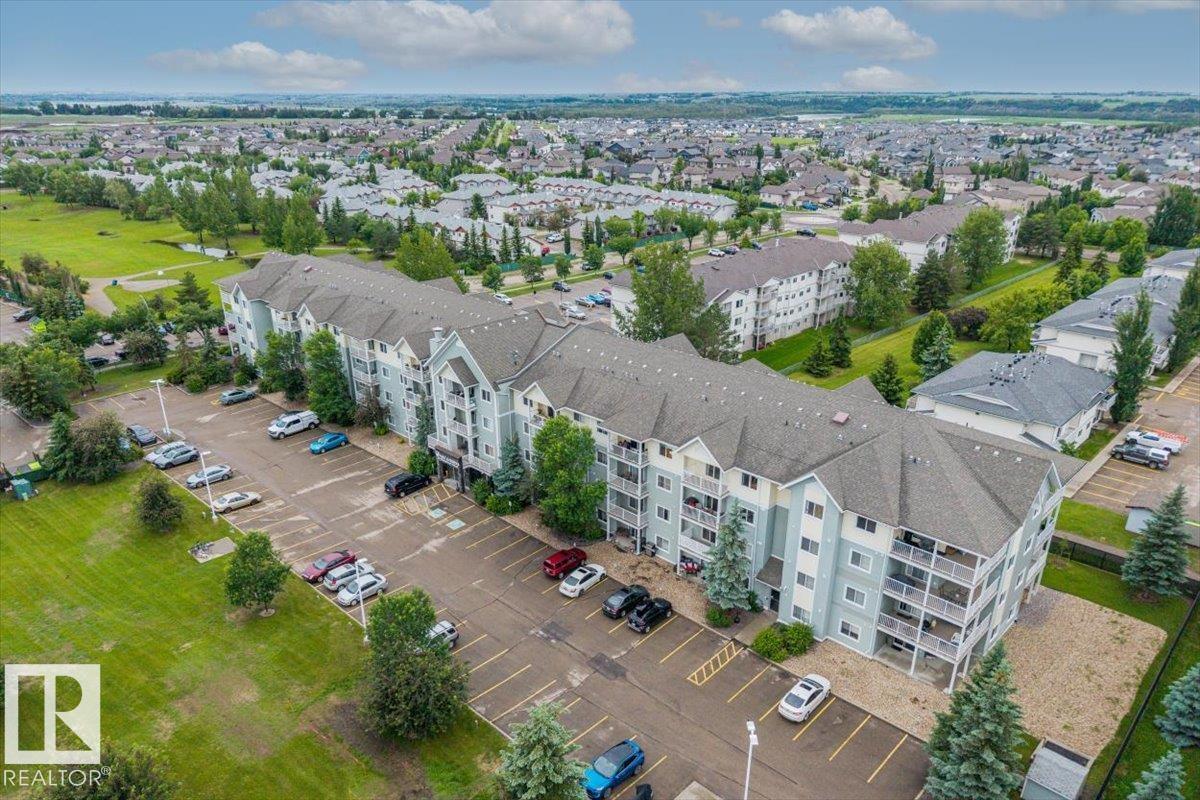 #245 50 WOODSMERE - 32