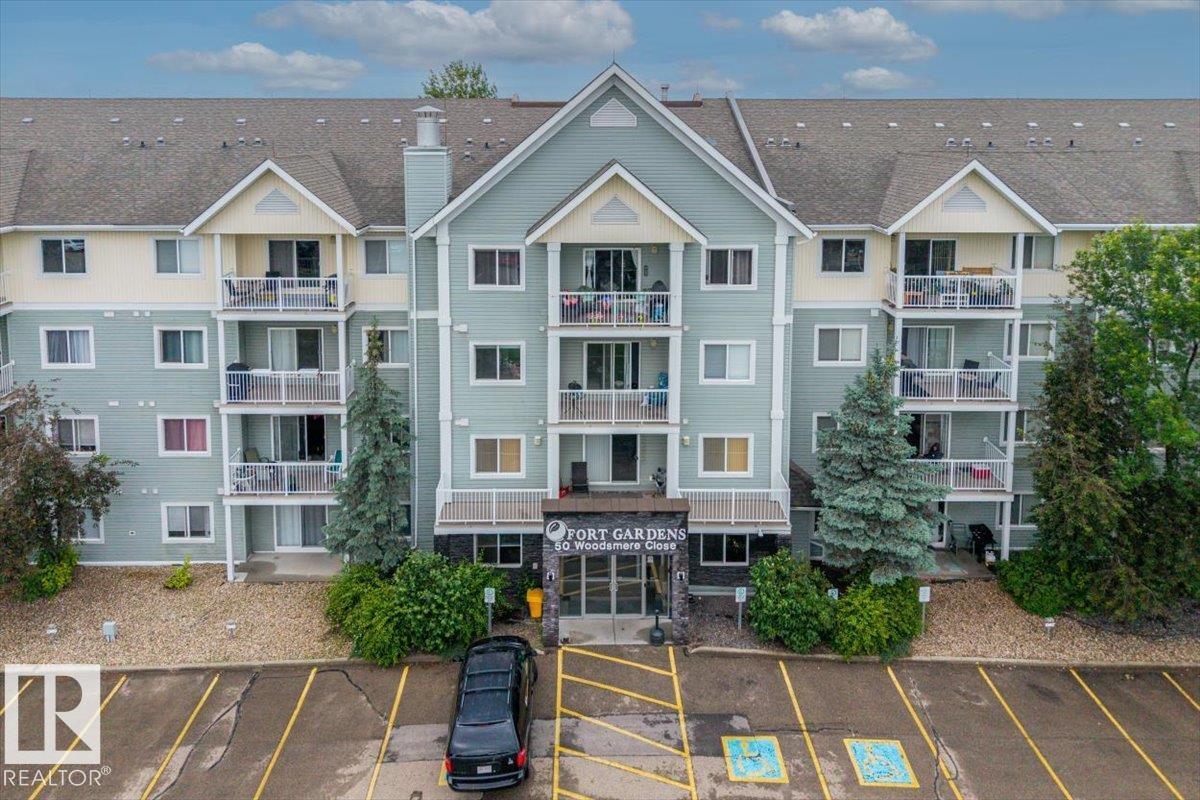 #245 50 WOODSMERE - 33