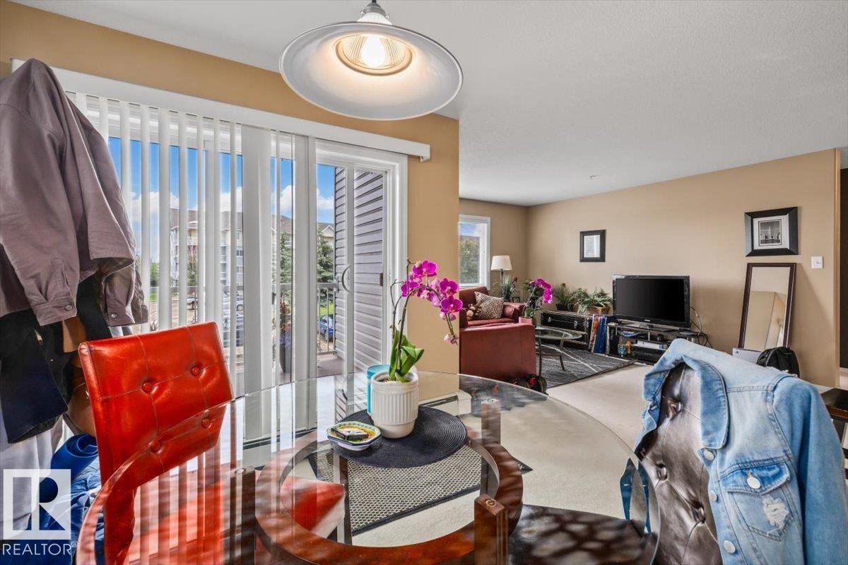 #245 50 WOODSMERE - 6