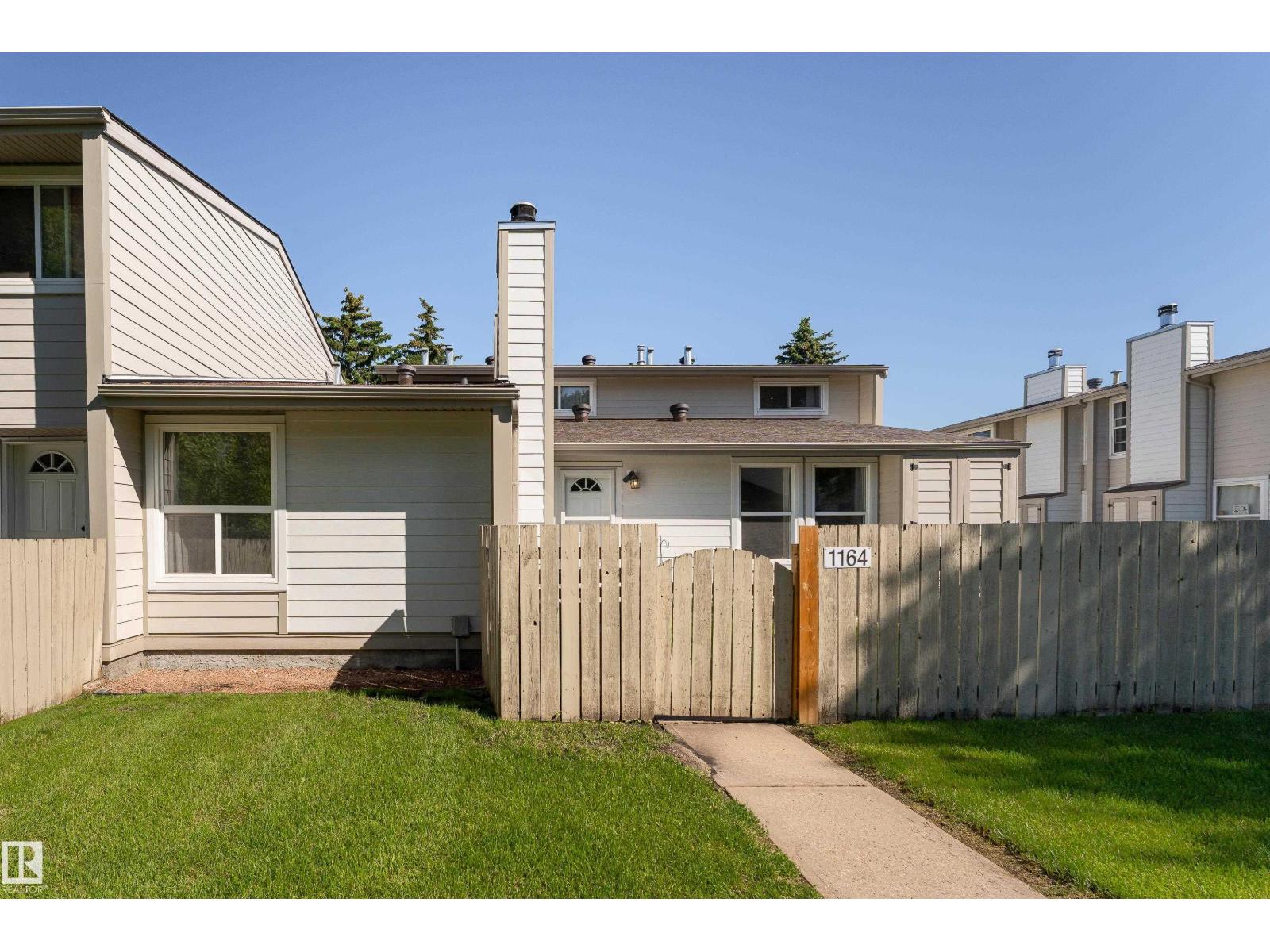 1164 KNOTTWOOD RD E NW - photo 2