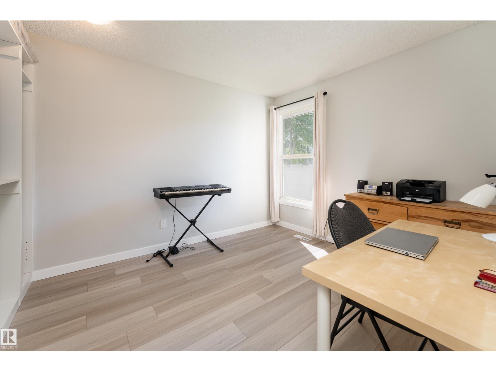 1164 KNOTTWOOD RD E NW — photo 20