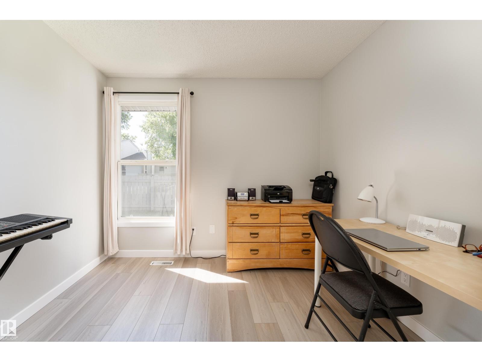 1164 KNOTTWOOD RD E NW — photo 21