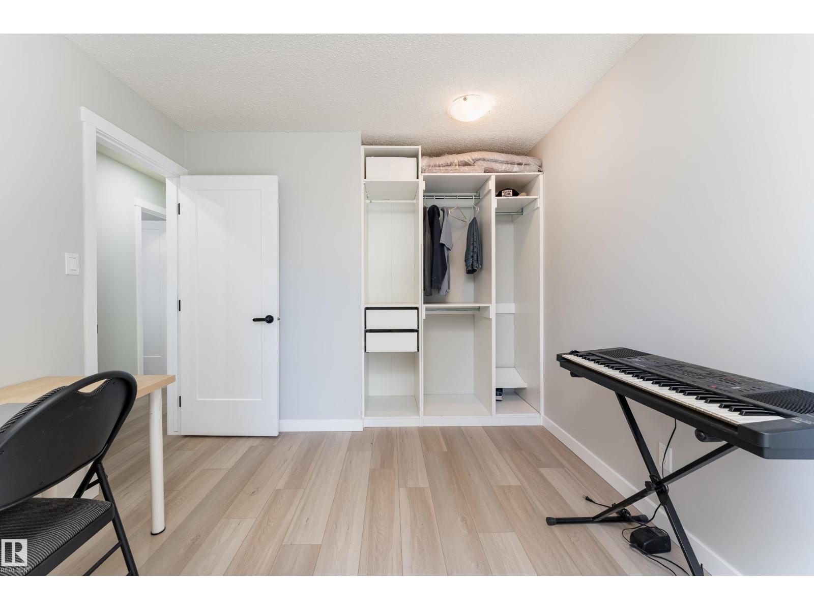 1164 KNOTTWOOD RD E NW — photo 22