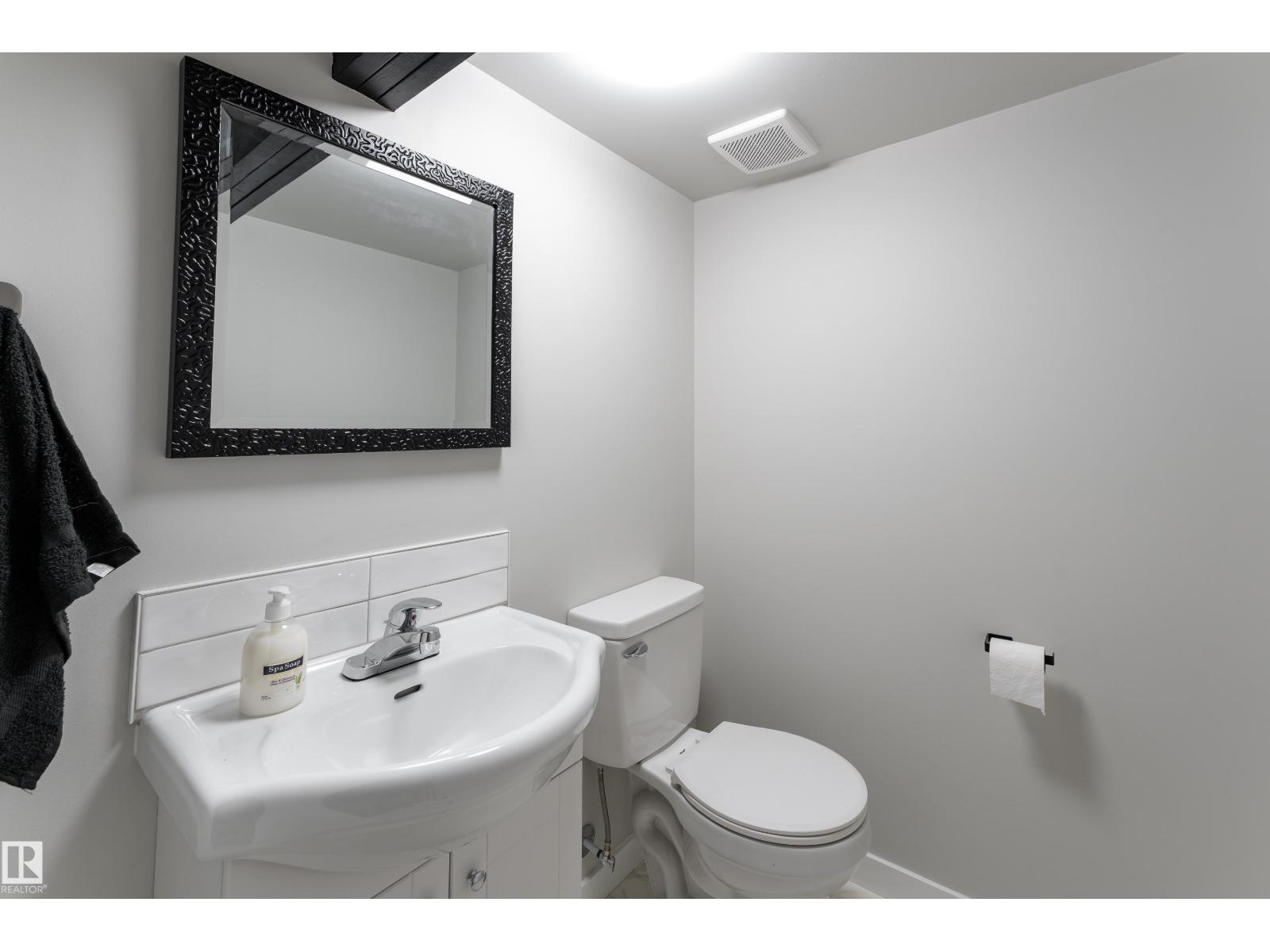 1164 KNOTTWOOD RD E NW — photo 27