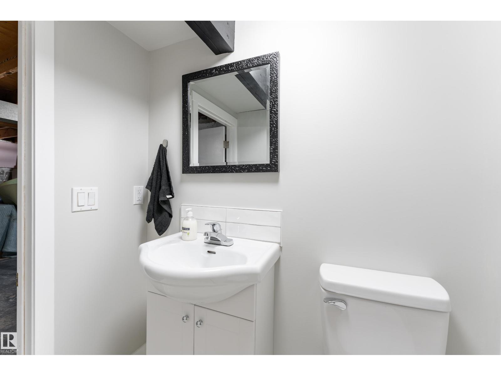 1164 KNOTTWOOD RD E NW — photo 28