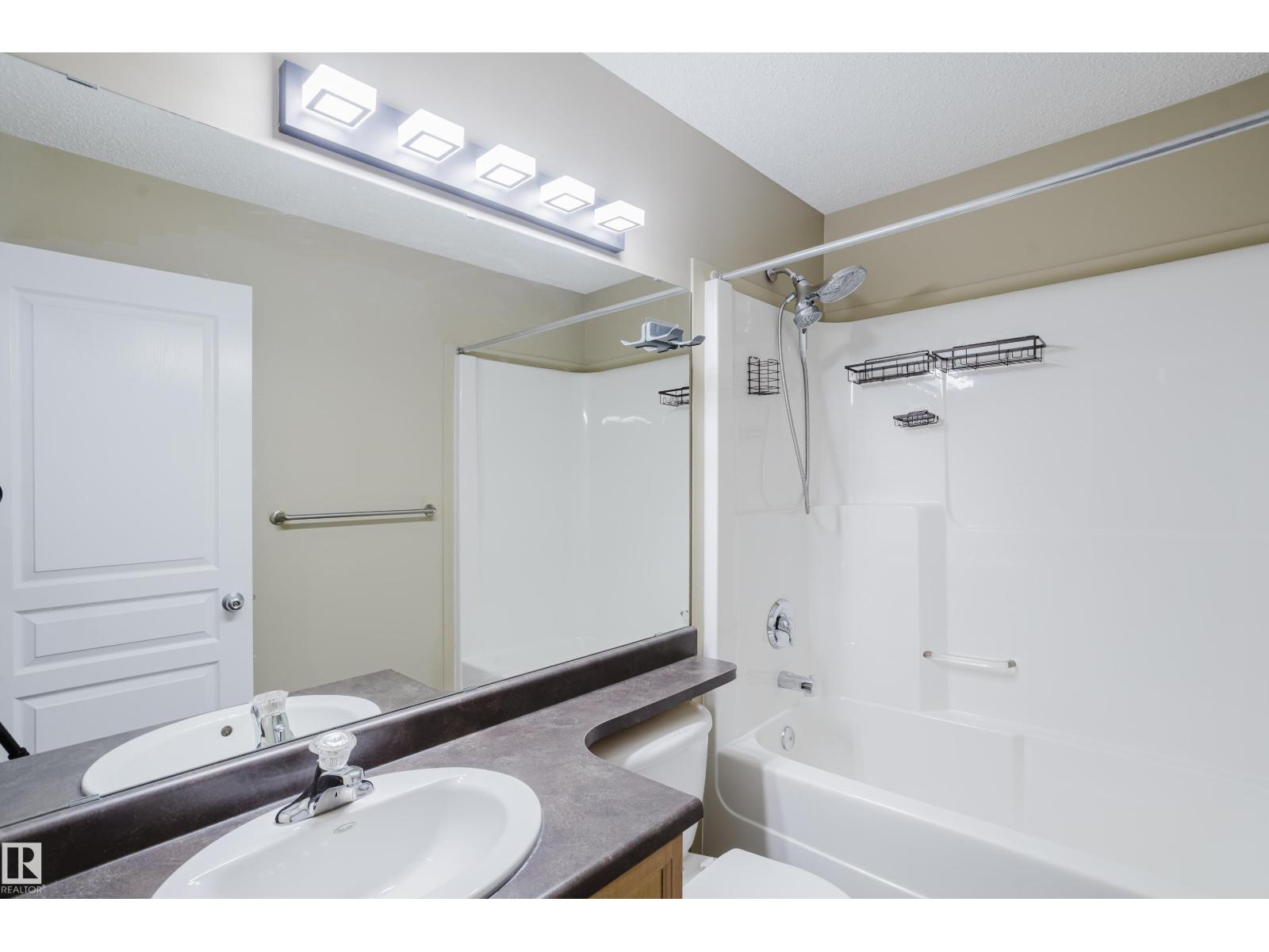 4610 SOUTH PARK DR — photo 26