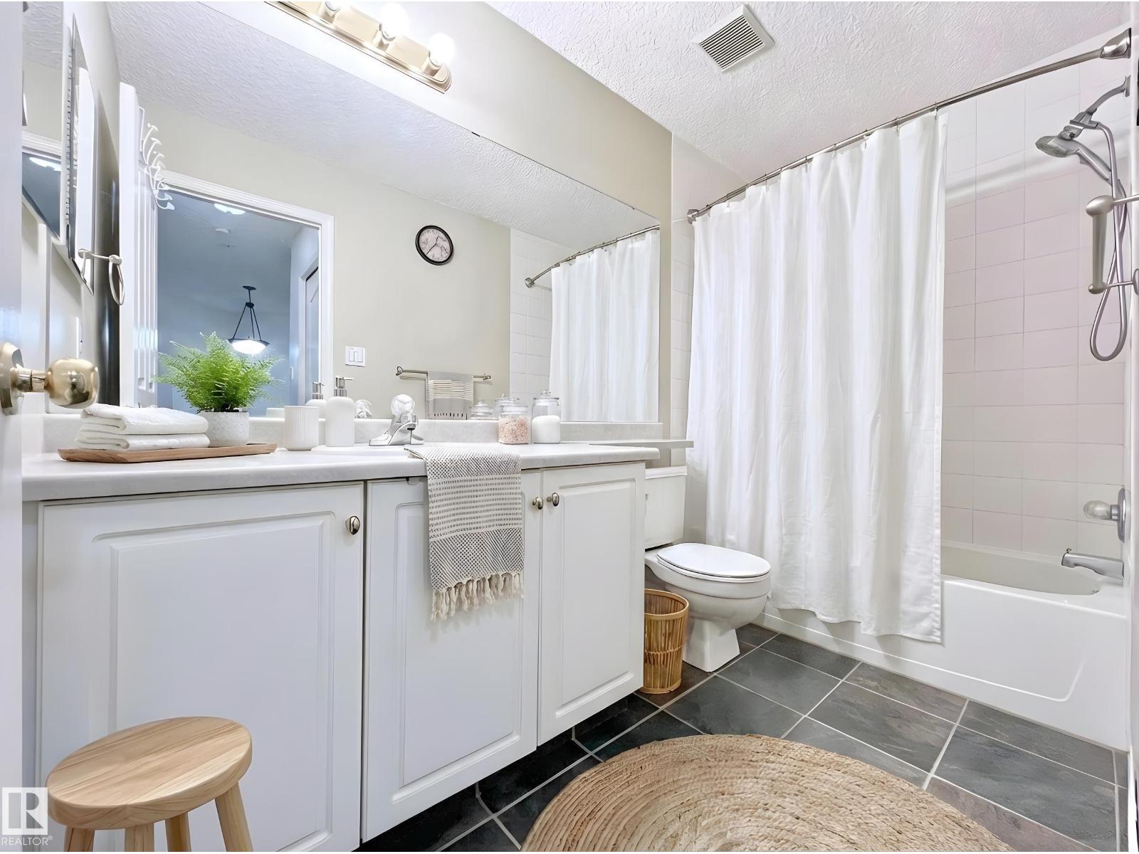 #110 10511 42 AV NW - 23