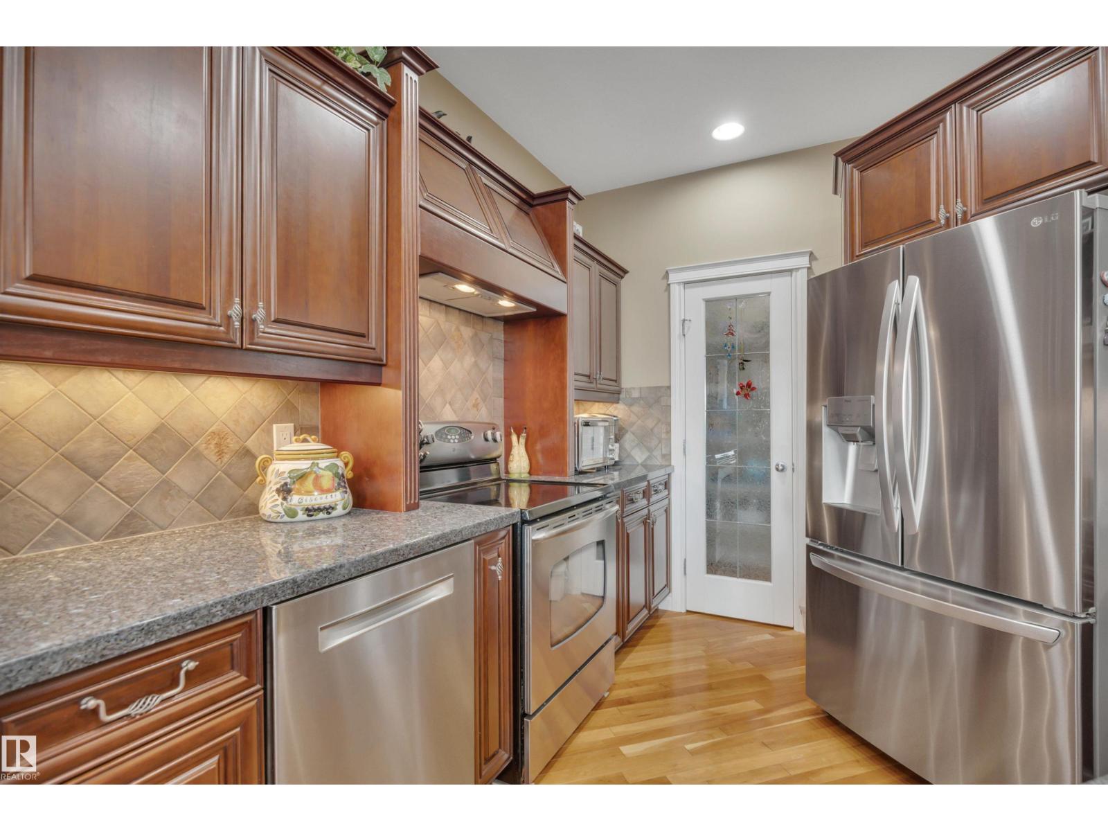 38 SHORES DR - 14