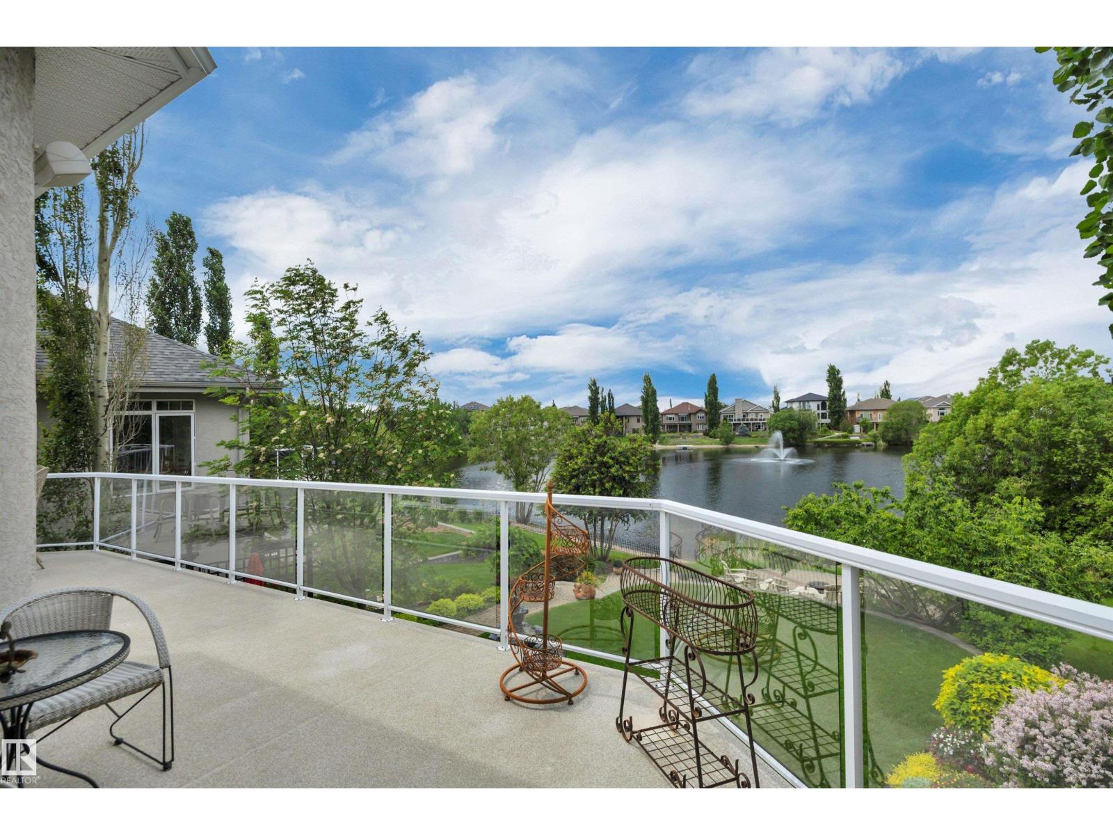 38 SHORES DR - 19