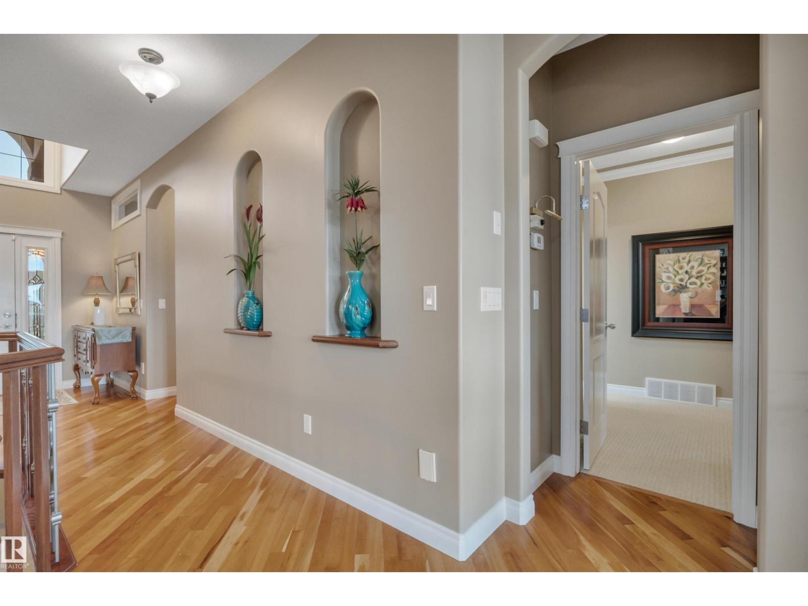 38 SHORES DR - 36