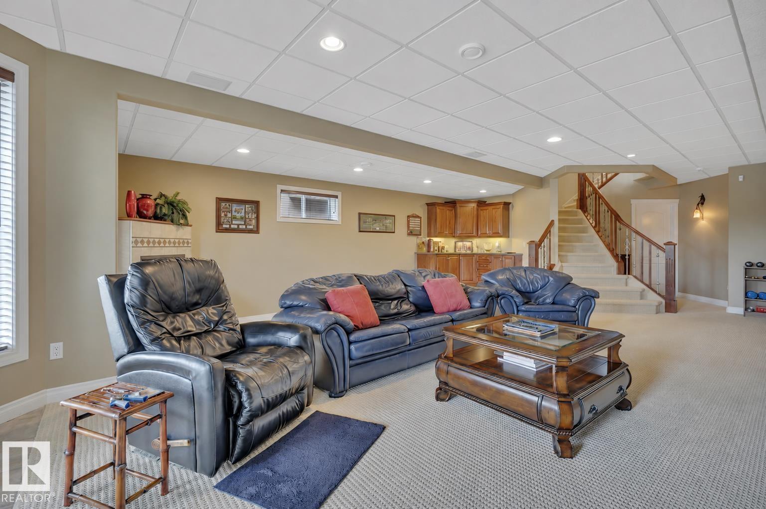 38 SHORES DR - 44