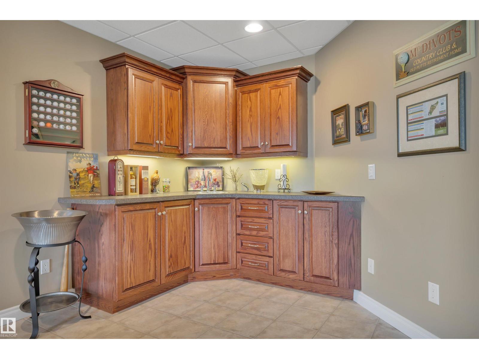 38 SHORES DR - 46