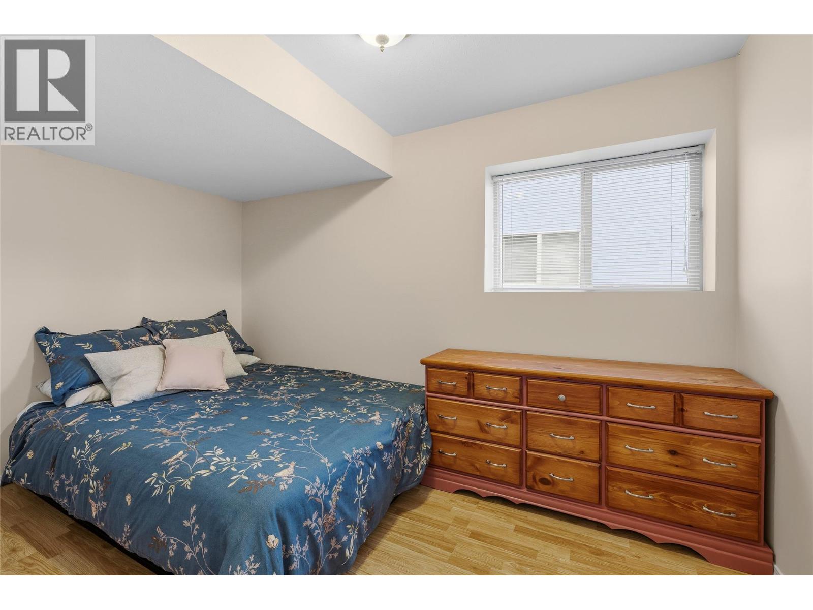 2060 Spyglass Way - 34