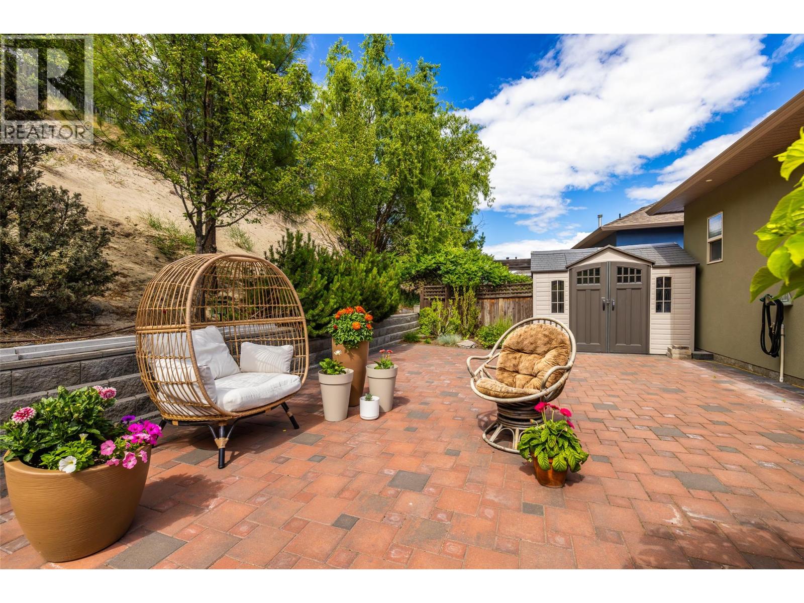 2060 Spyglass Way - 24