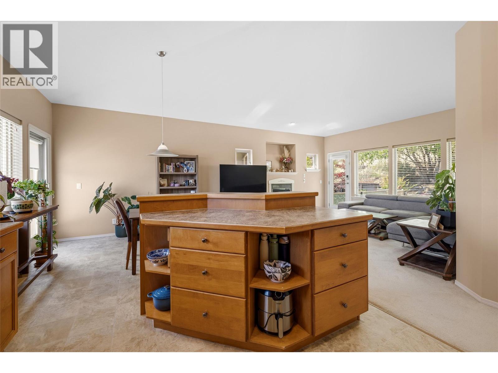 2060 Spyglass Way - 12