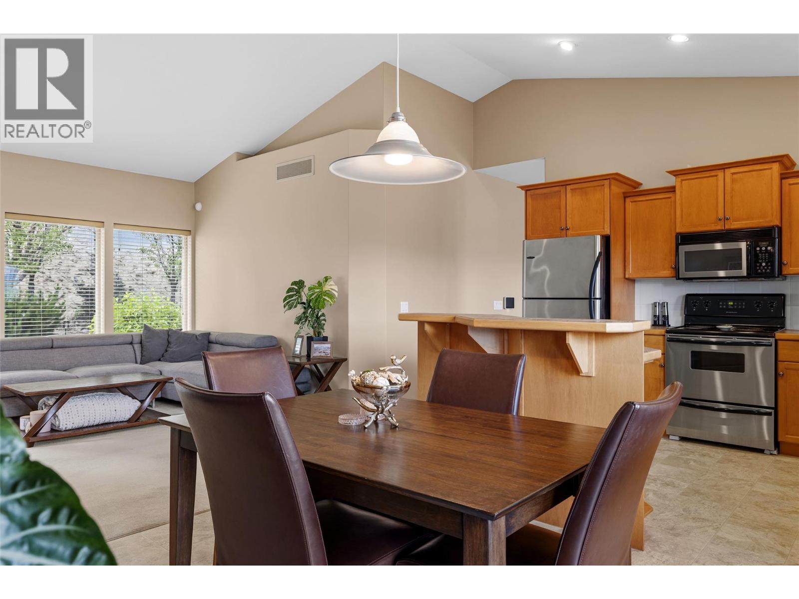 2060 Spyglass Way - 17