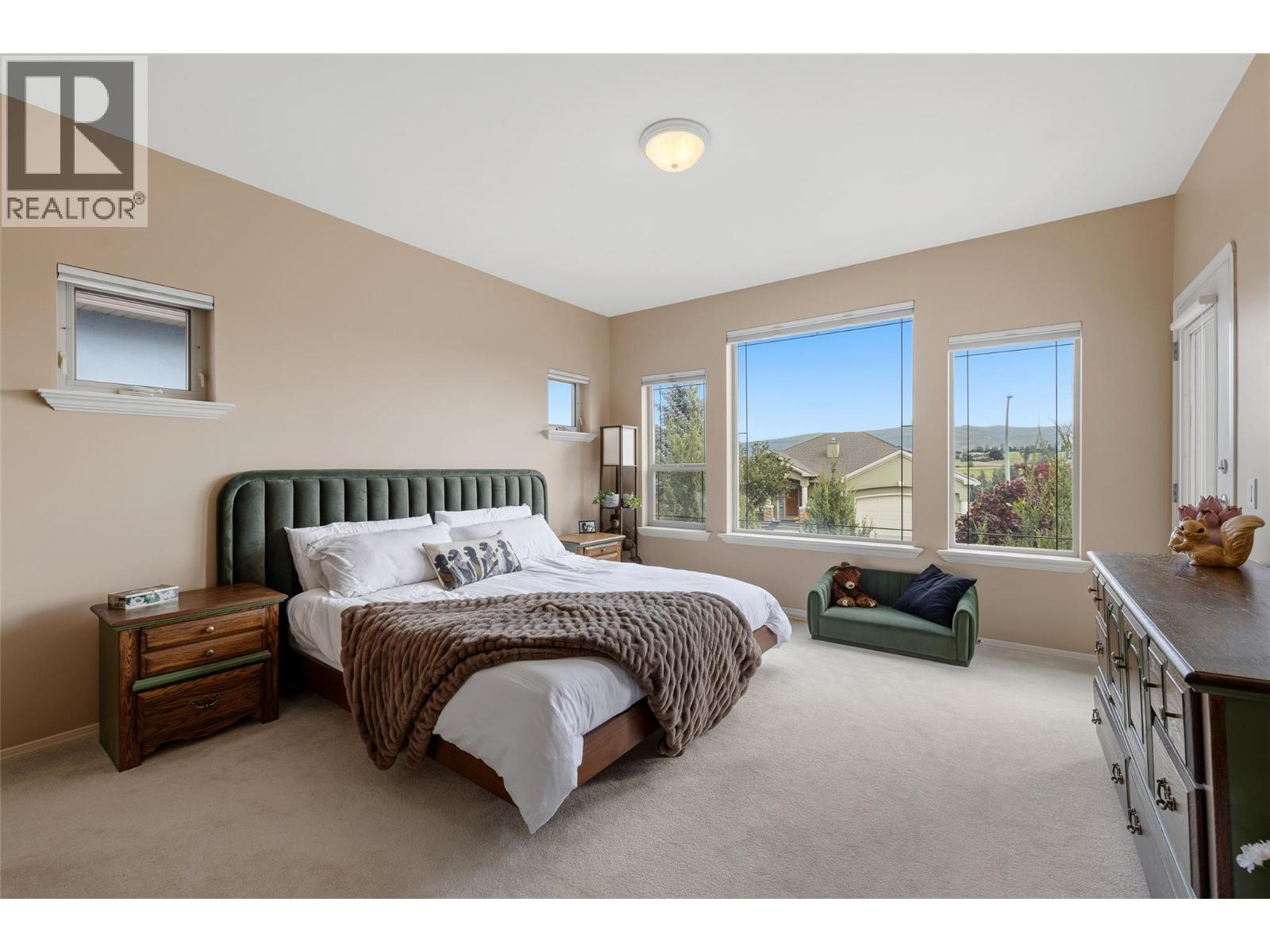 2060 Spyglass Way - 3