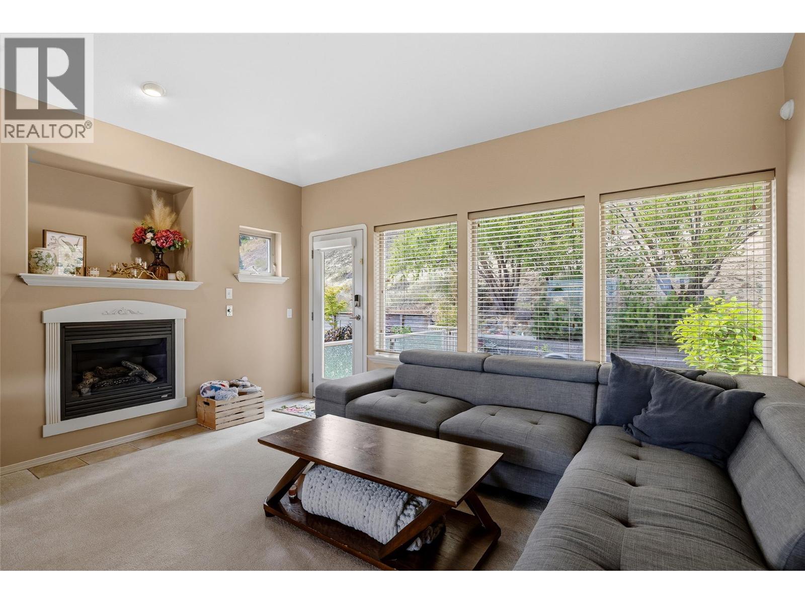 2060 Spyglass Way - 13
