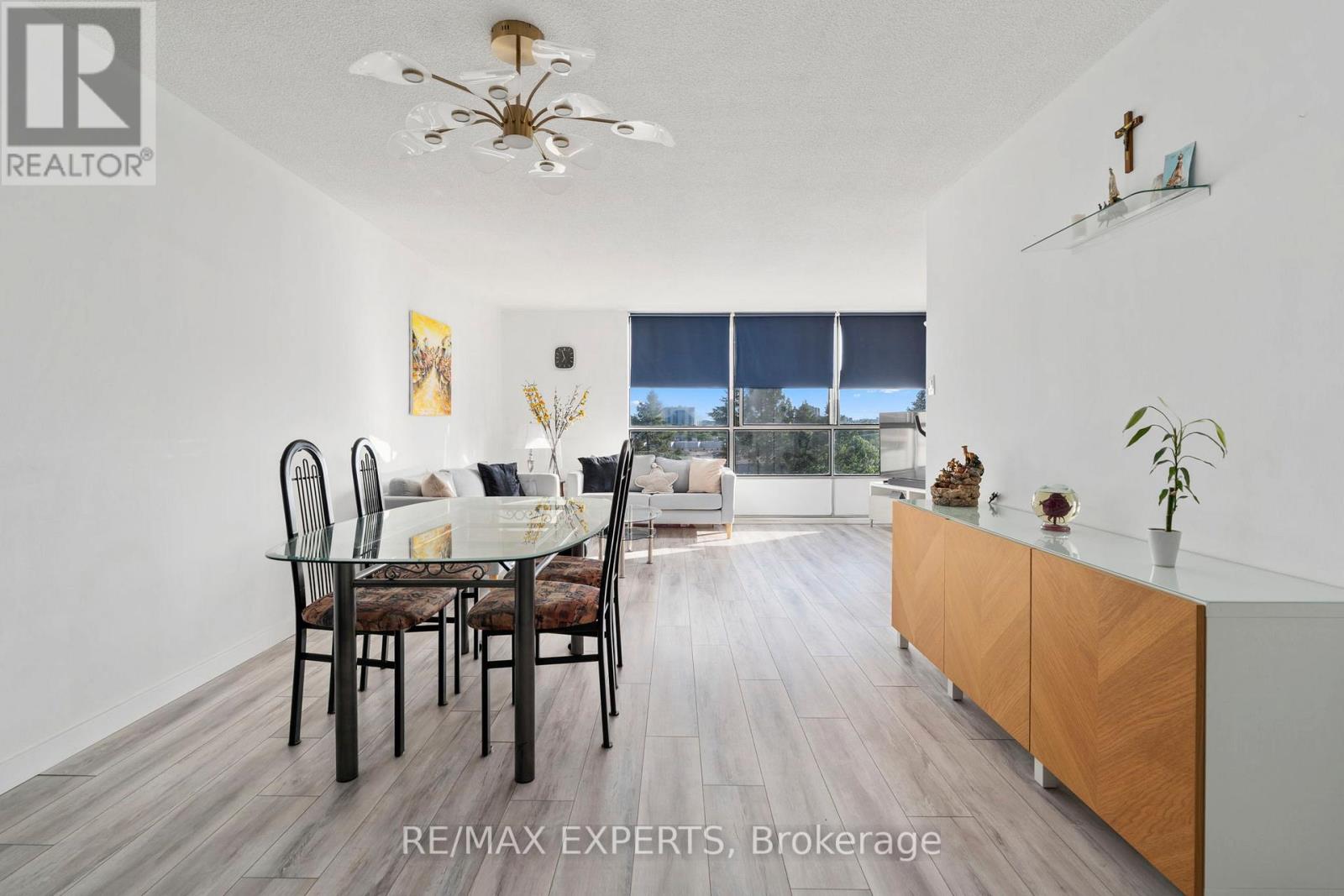 #803 10 MARTHA EATON WAY - 8