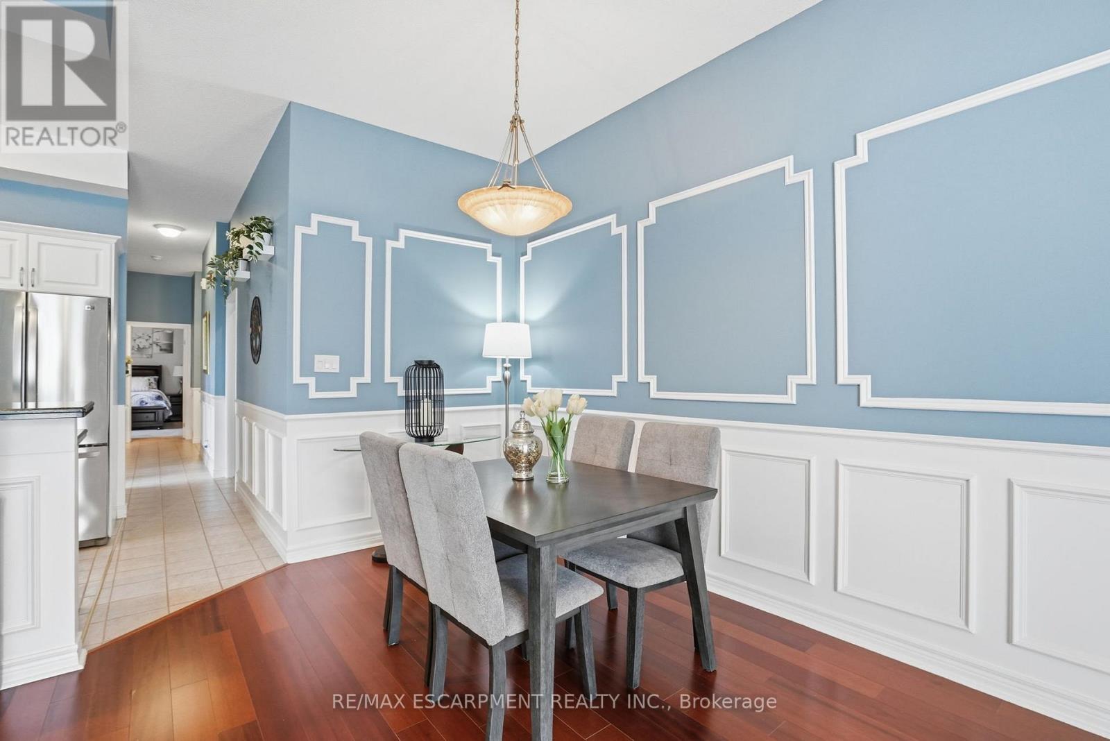 #219 262 DUNDAS STREET E - 17