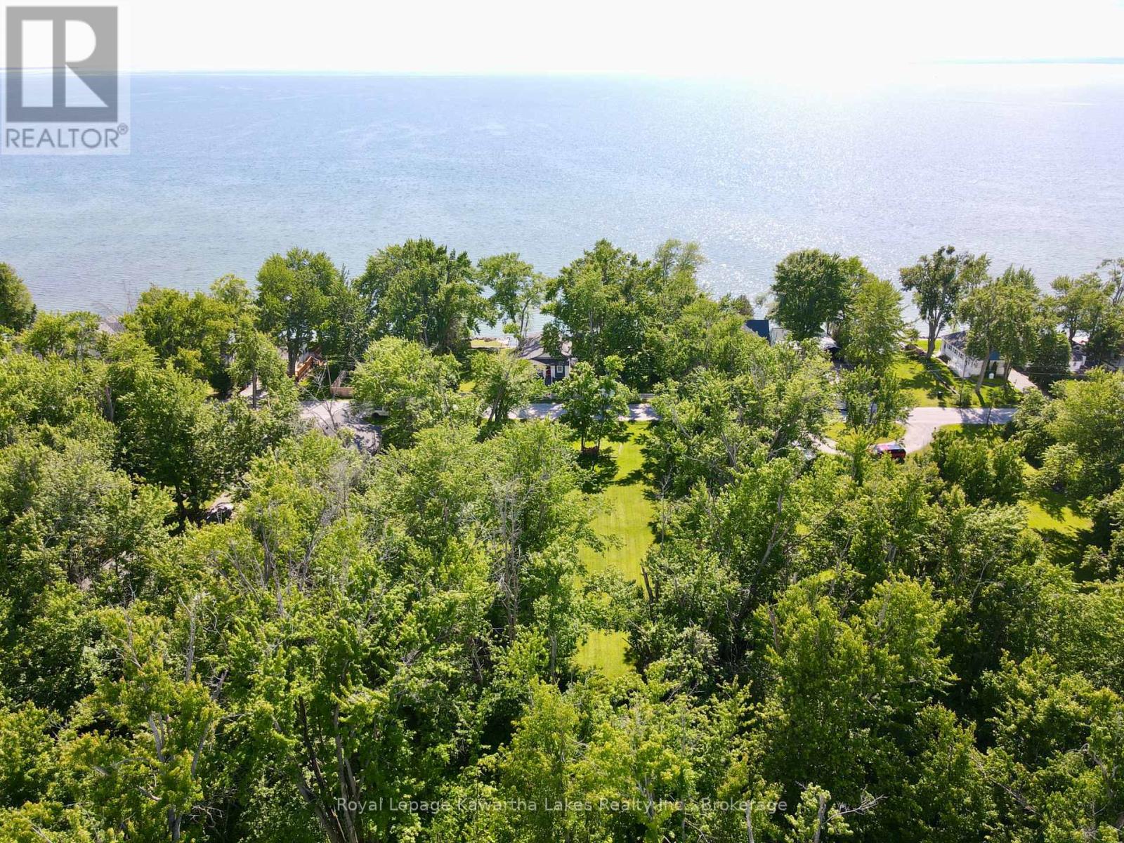 2636+ LAKESHORE DRIVE - 29