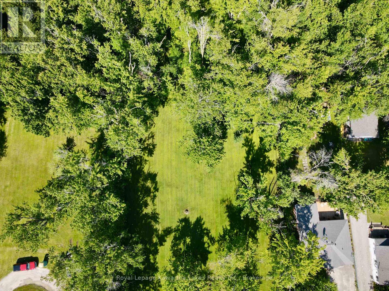 2636+ LAKESHORE DRIVE - 34
