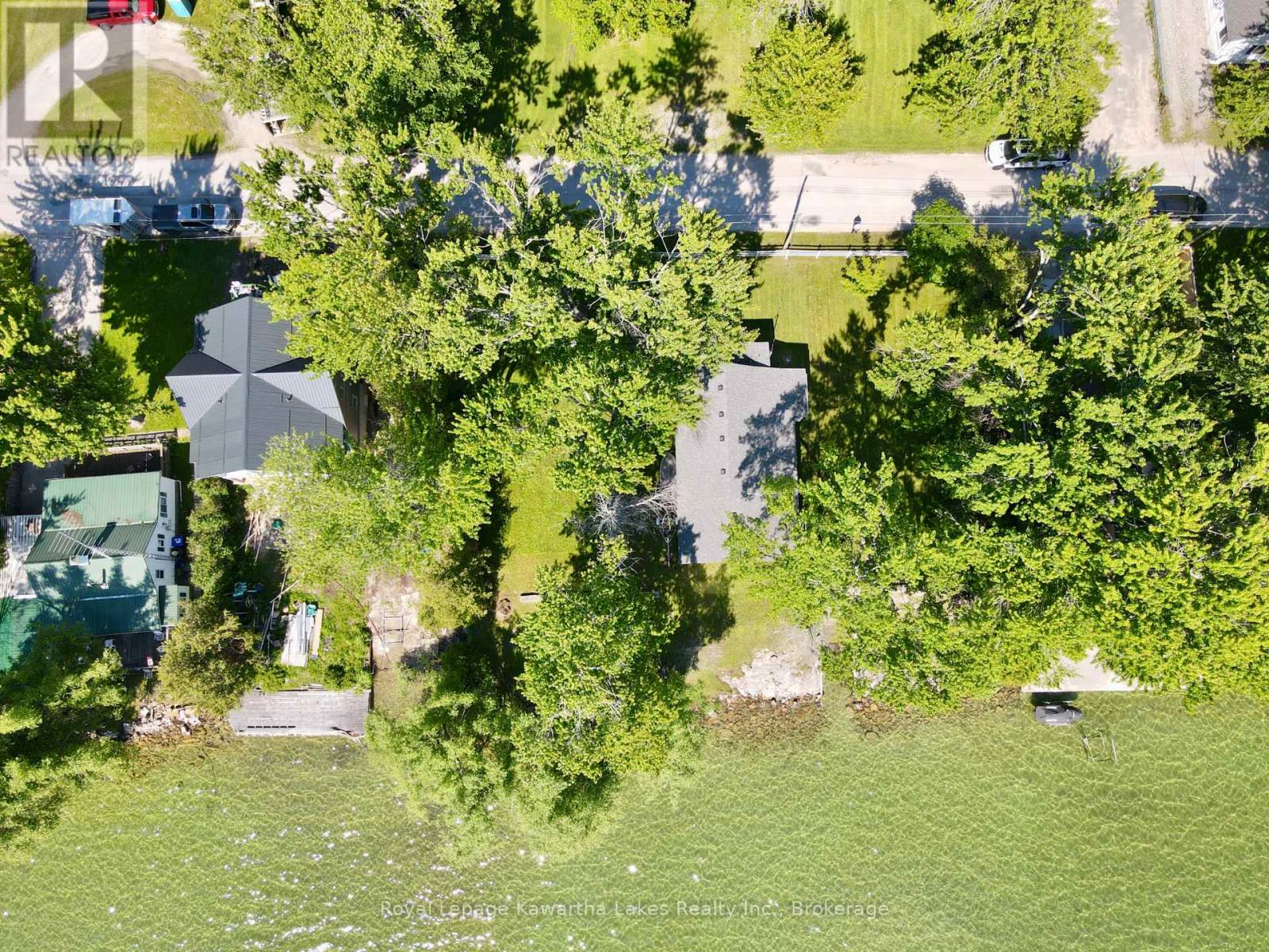 2636+ LAKESHORE DRIVE - 31