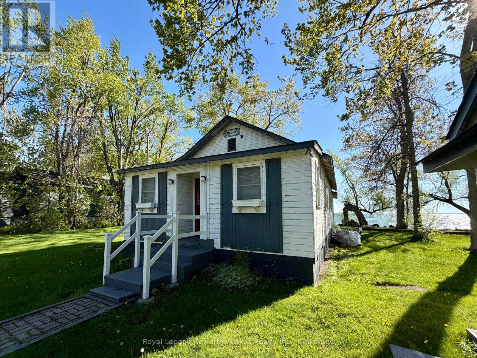 2636+ LAKESHORE DRIVE - 5