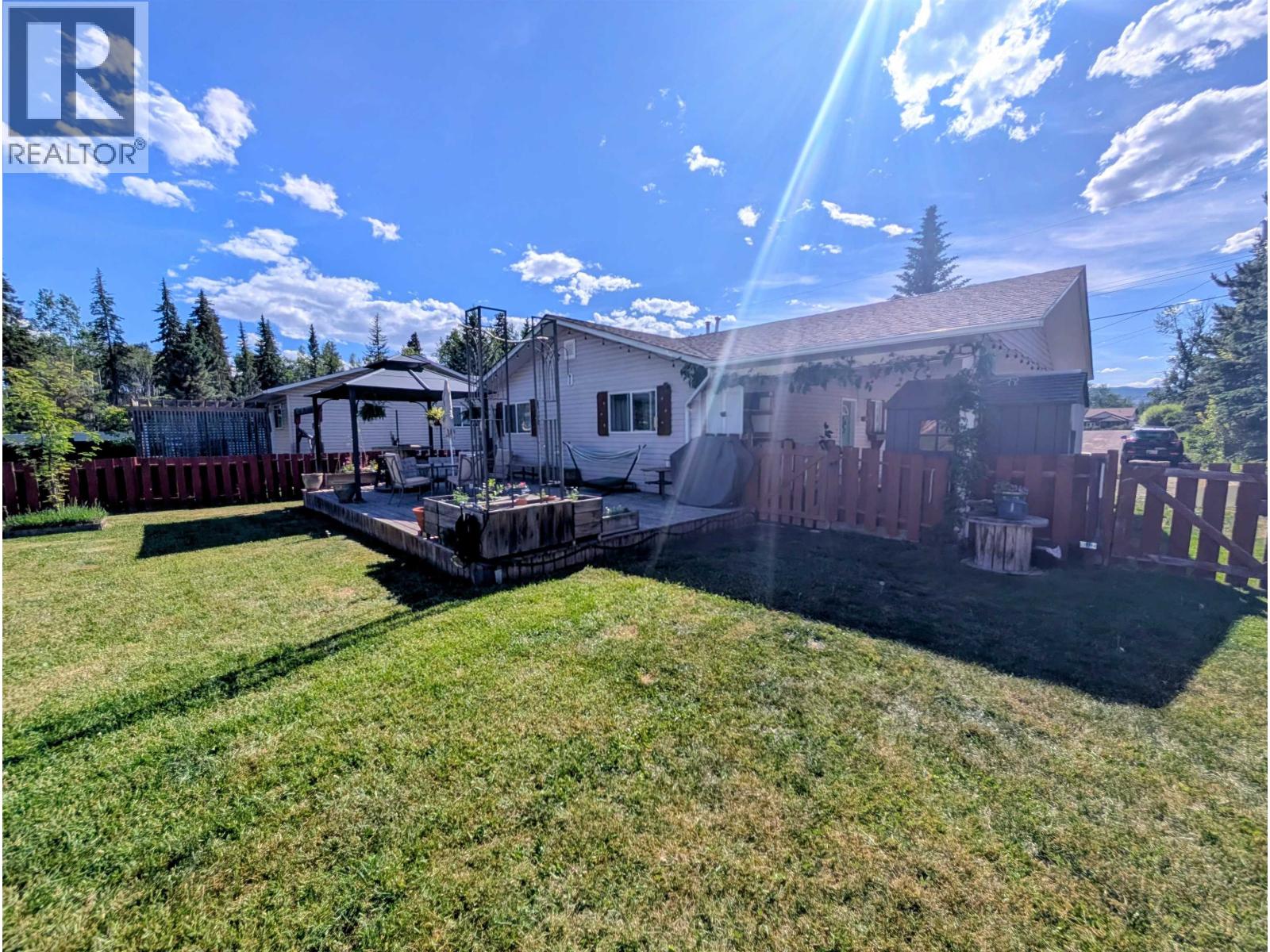 1700 TELEGRAPH Street, Telkwa