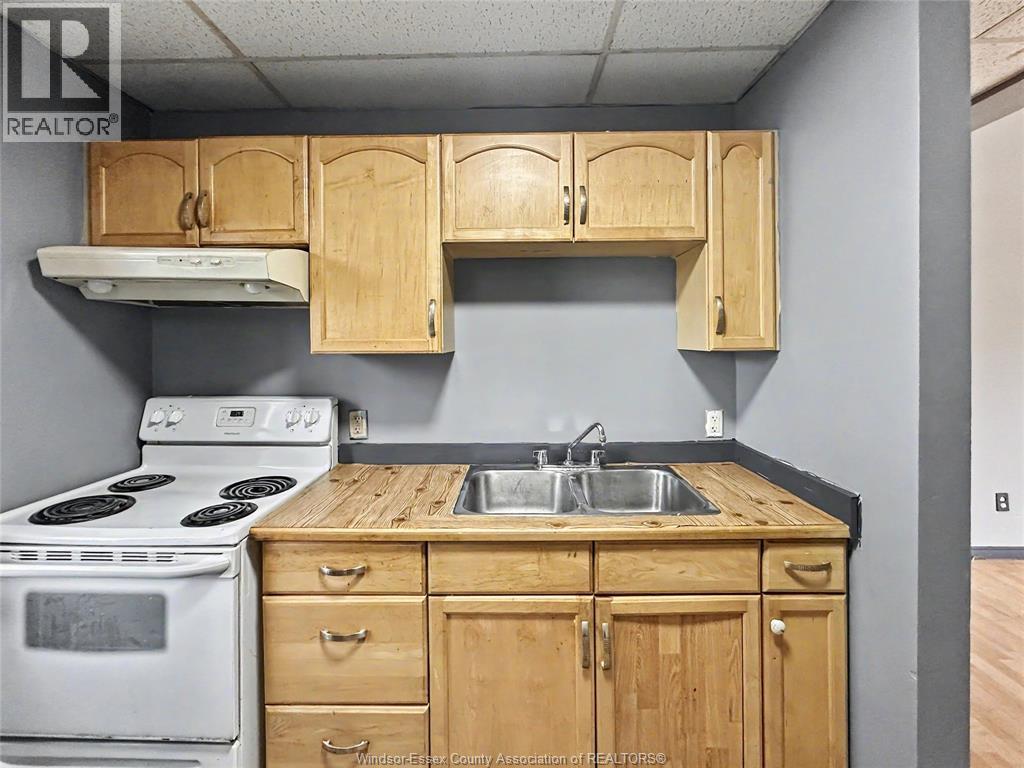800-808 SHEPHERD STREET East - 6