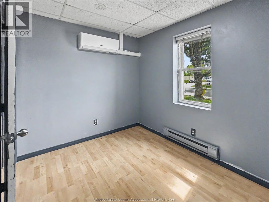 800-808 SHEPHERD STREET East - 5