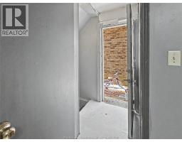 800-808 Shepherd Street East, Windsor, ON N8X2K9 Photo 11