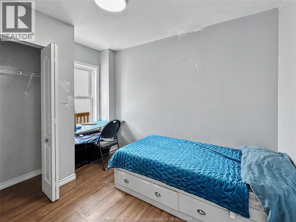 800-808 SHEPHERD STREET East - 34