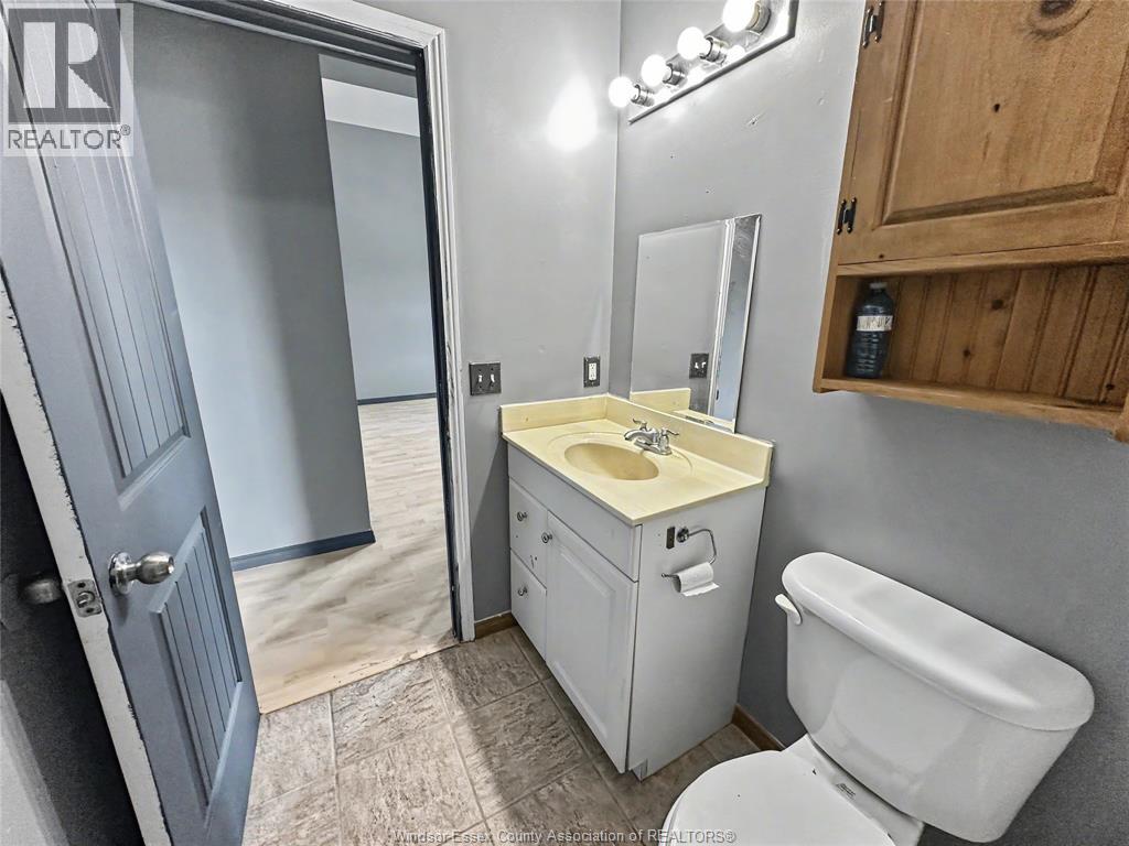 800-808 SHEPHERD STREET East - 9