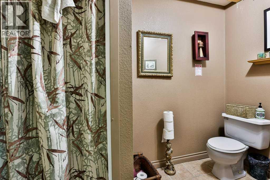 5224 48 Avenue — photo 36