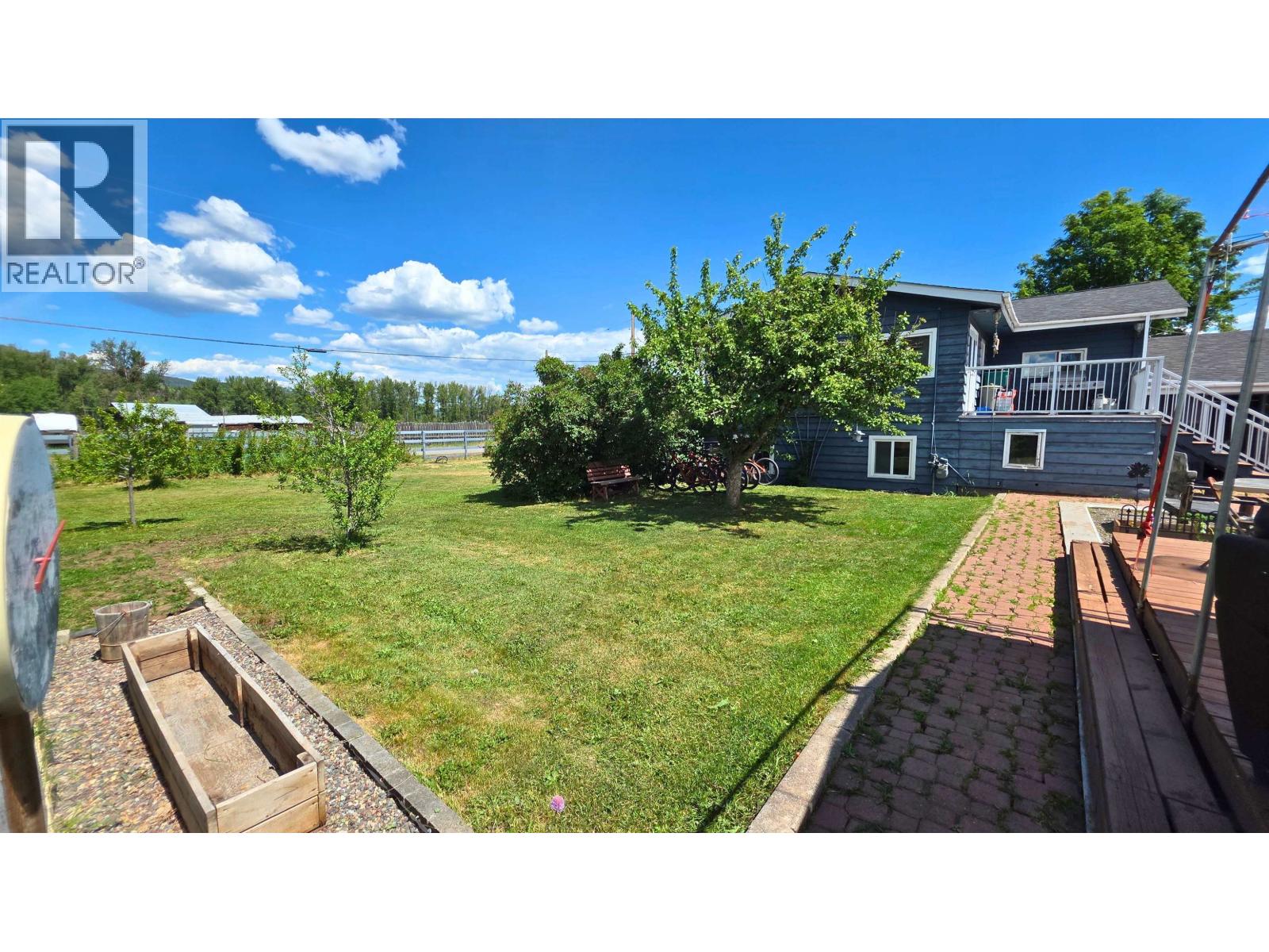 2585 DOMINION AVENUE - 32