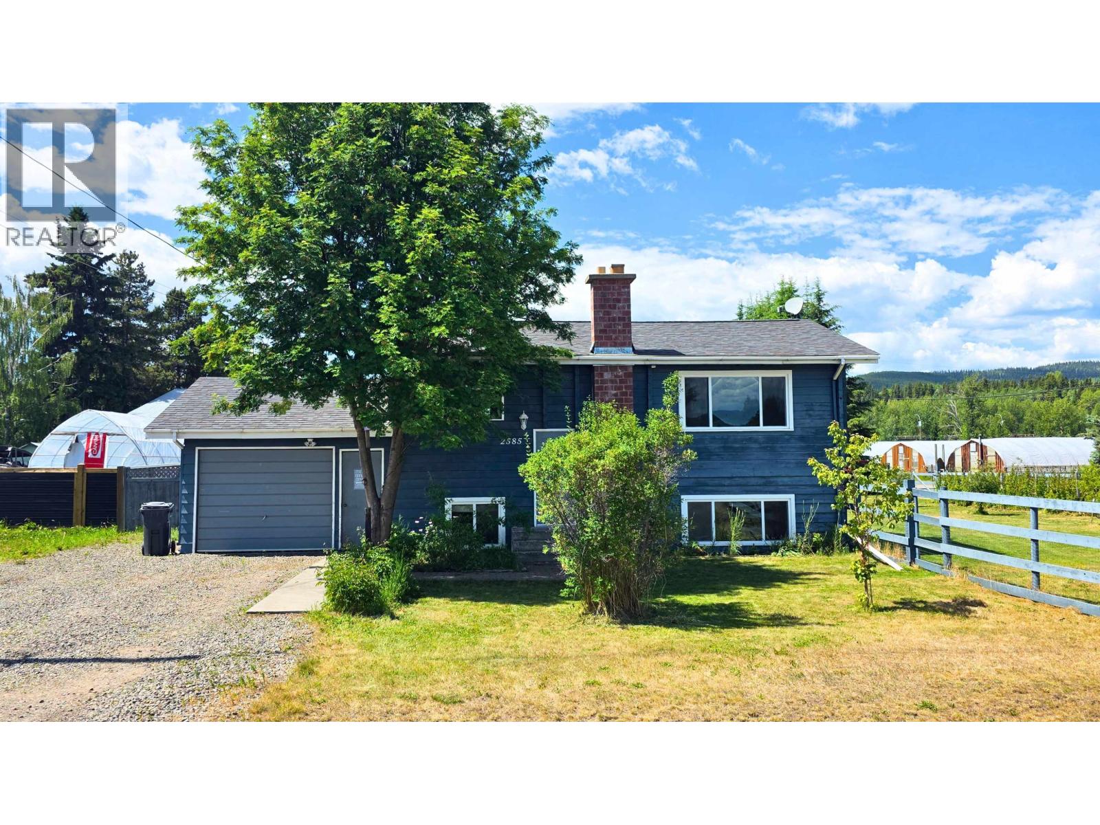 2585 DOMINION AVENUE - 2