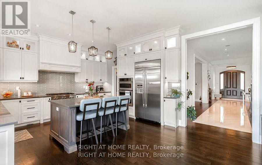 1220 MEREDITH AVENUE - 13