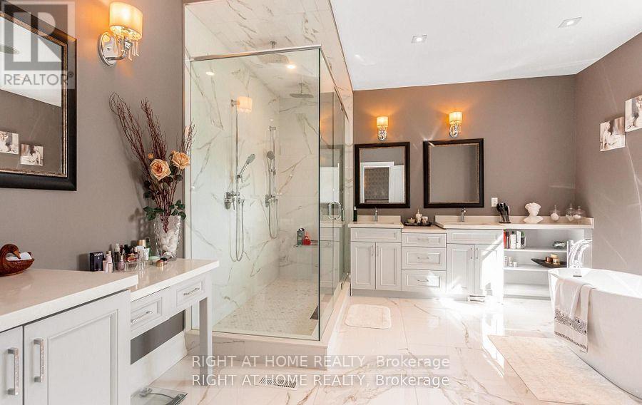 1220 MEREDITH AVENUE - 24