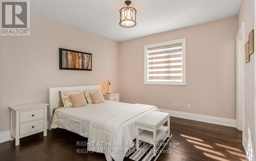 1220 MEREDITH AVENUE - 26