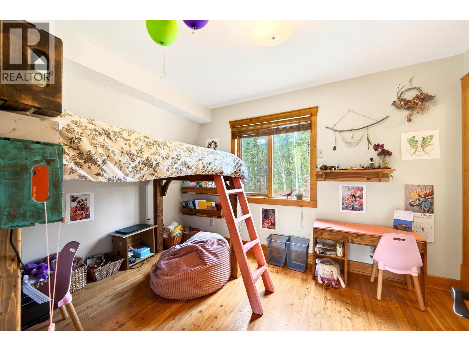 2487 SEWARD RD - 29