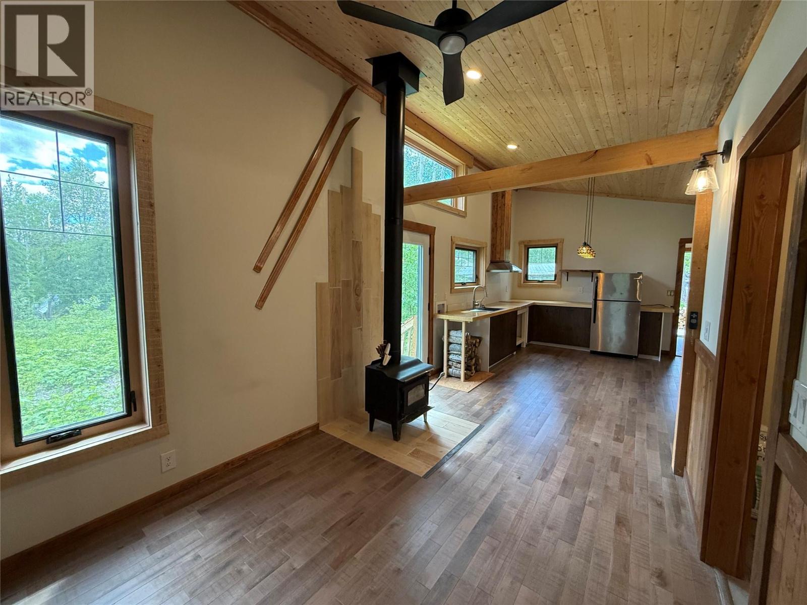 2487 SEWARD RD - 68